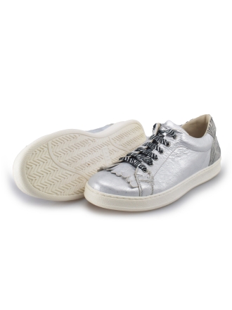 Clic! Sneakers