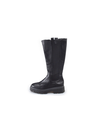 Tamaris Chelsea boots
