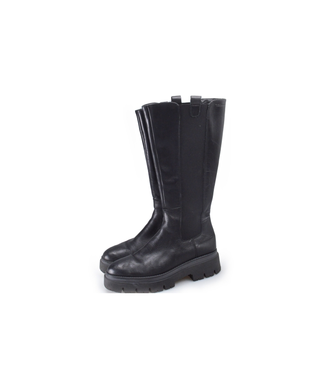 Tamaris Chelsea boots