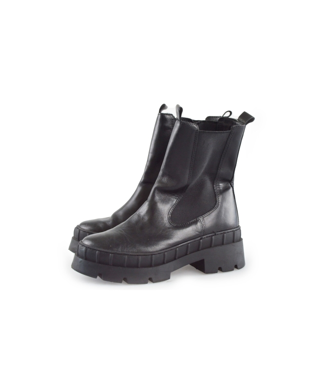 Omoda Chelsea boots