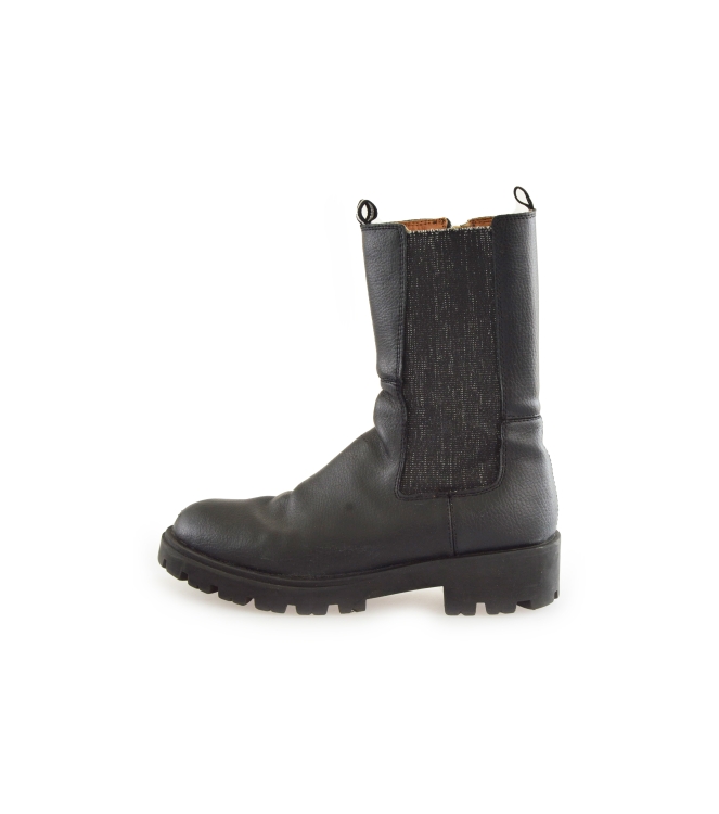 DSTRCT Chelsea boots