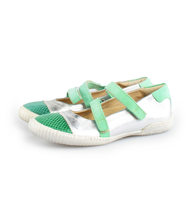 Omoda Sandalen