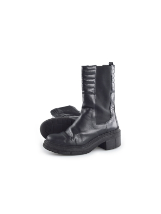 Unisa Chelsea boots