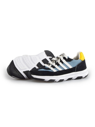 DSTRCT Sneakers