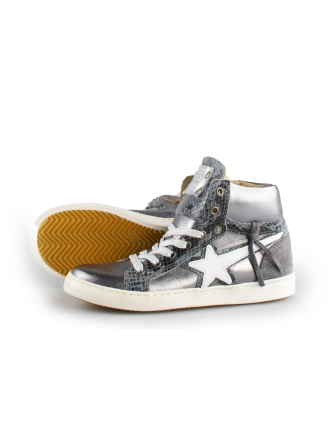 KNJR Sneakers