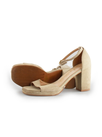 Omoda Sandalen