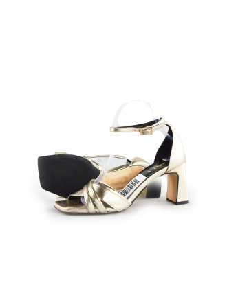Notre-V Sandalen