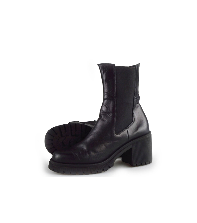 Harpers Chelsea boots