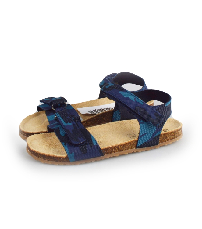 IK-KE Sneakers