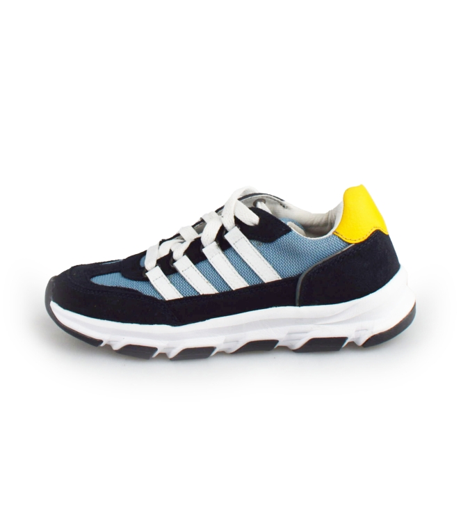 DSTRCT Sneakers