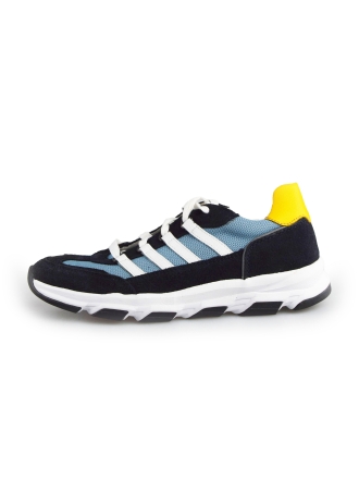 DSTRCT Sneakers