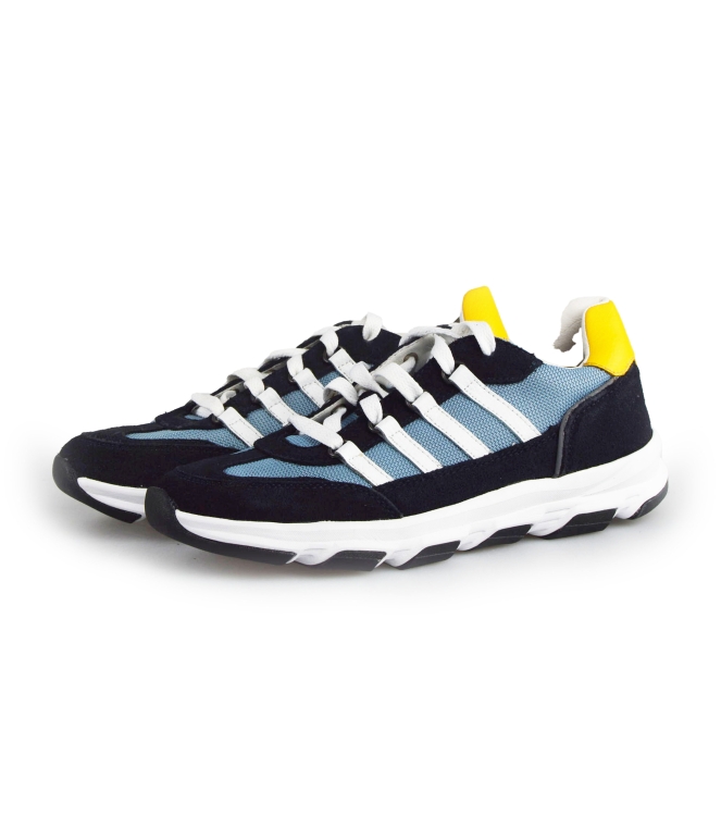 DSTRCT Sneakers
