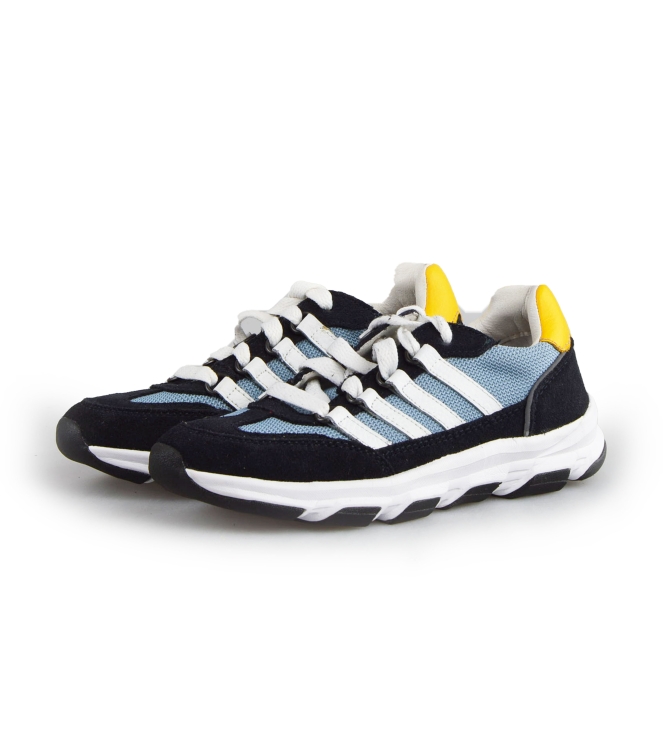 DSTRCT Sneakers