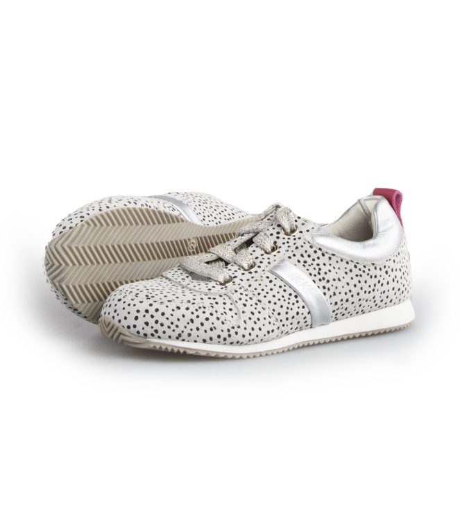 Ikke Sneakers
