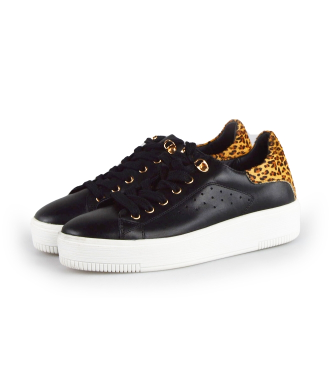 Cellini Sneakers