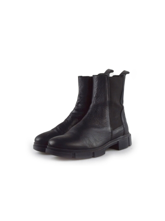 Miss Behave Chelsea boots