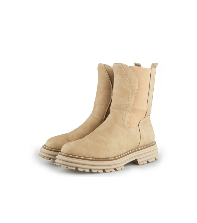 DSTRCT Chelsea boots