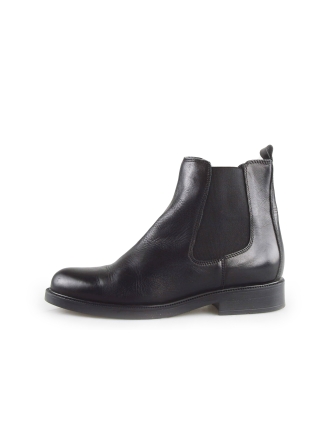 Nelson Chelsea boots