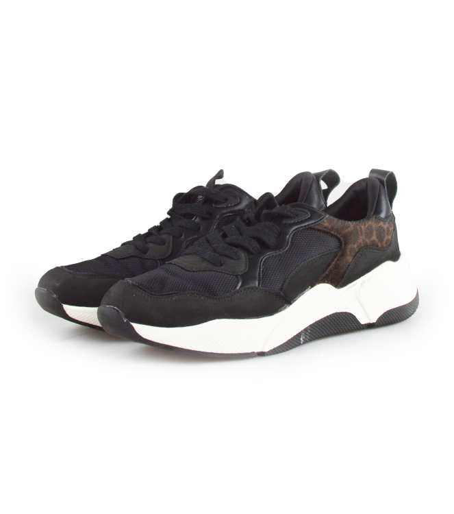 Bullboxer Sneakers
