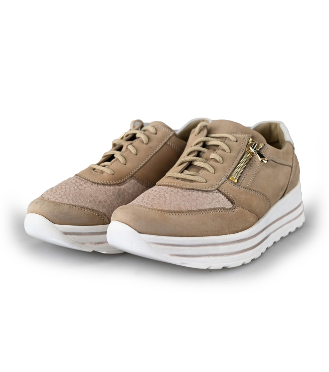 Omoda Sneakers