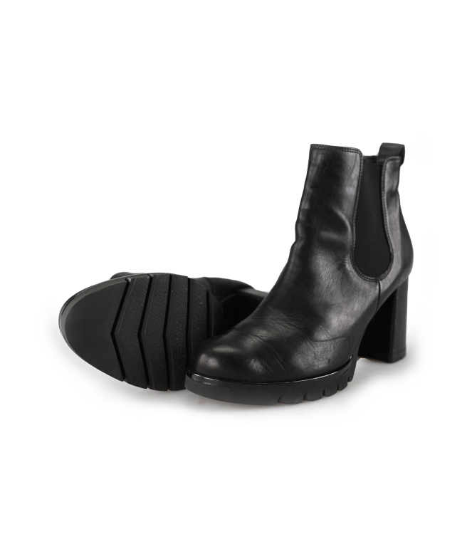 Paul Green Chelsea boots