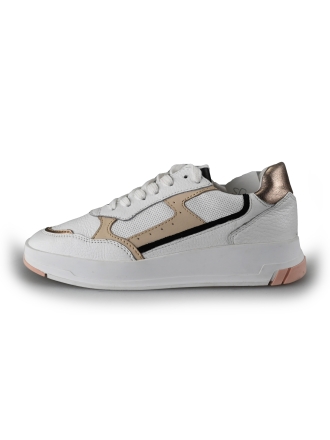 Omoda Sneakers