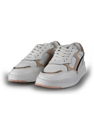 Omoda Sneakers