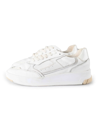 Omoda Sneakers