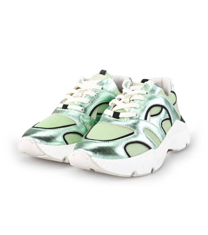 Wysh Sneakers