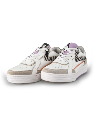 Maruti Sneakers