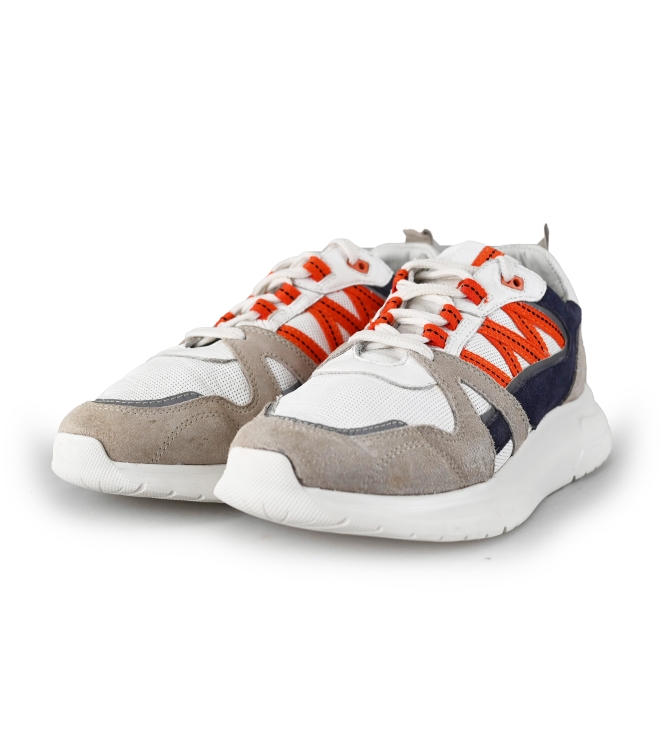 DSTRCT Sneakers
