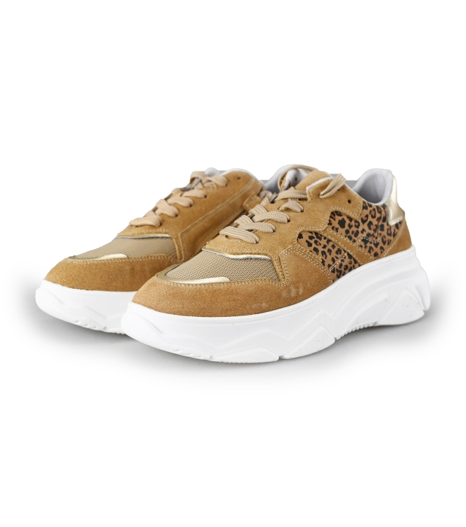 DSTRCT Sneakers