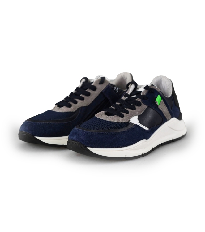 DSTRCT Sneakers