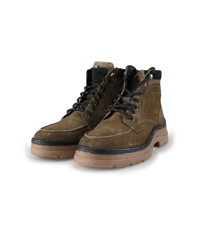Outfielder Veterboots