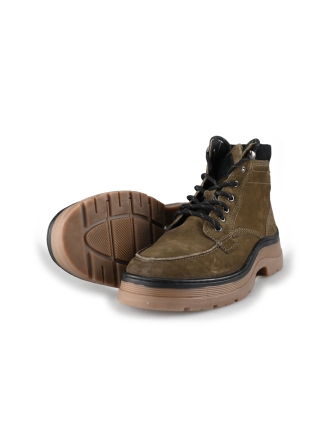 Outfielder Veterboots
