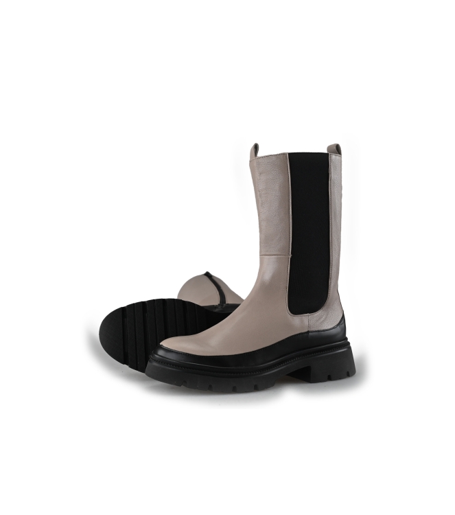 Gabor Chelsea boots