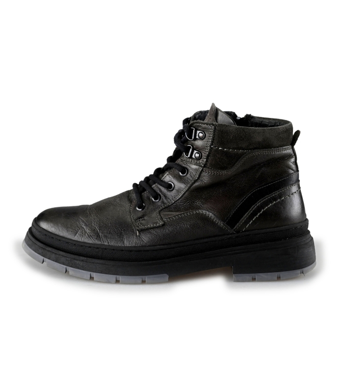 Outfielder Veterboots