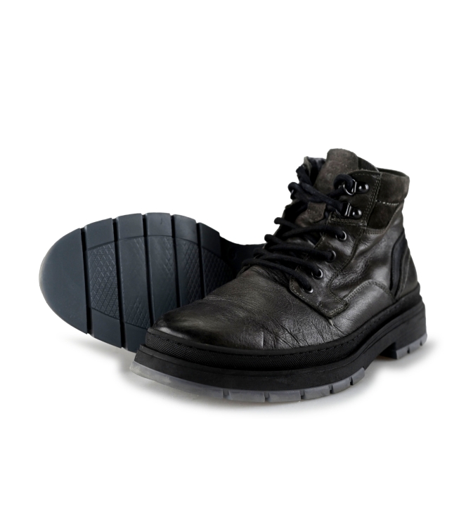 Outfielder Veterboots