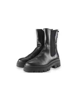 Tamaris Chelsea boots