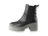 Tamaris Chelsea boots
