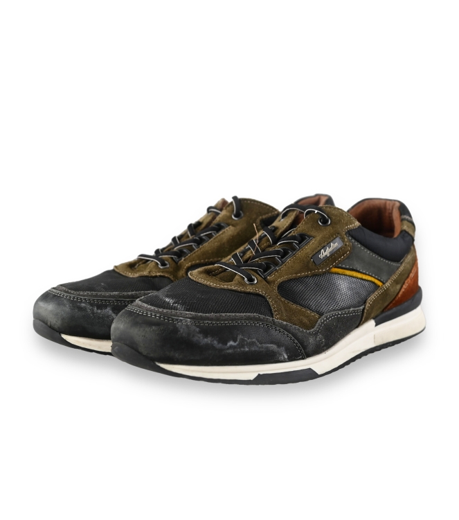 Australian Sneakers