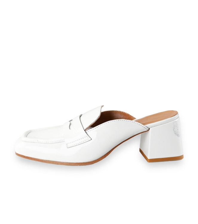 Lina Locchi Pumps