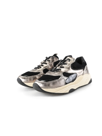 Lina Locchi Sneakers