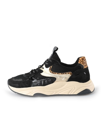 Lina Locchi Sneakers