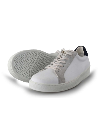 Pon Sneakers