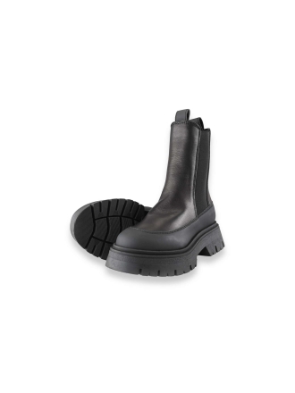 Tamaris Chelsea boots