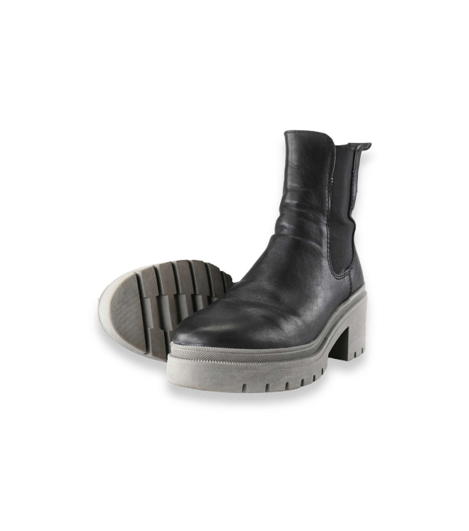 Tamaris Chelsea boots