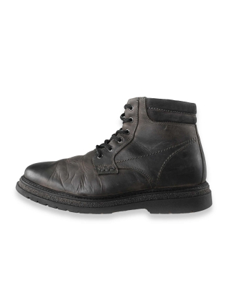 Outfielder Veterboots