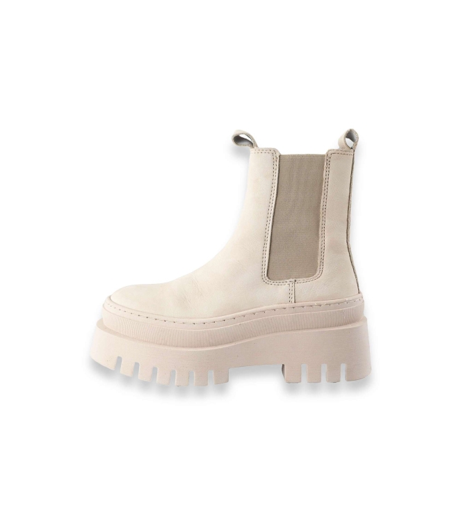 Tamaris Chelsea boots