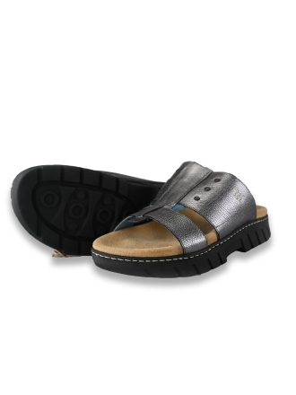 MAG Slippers
